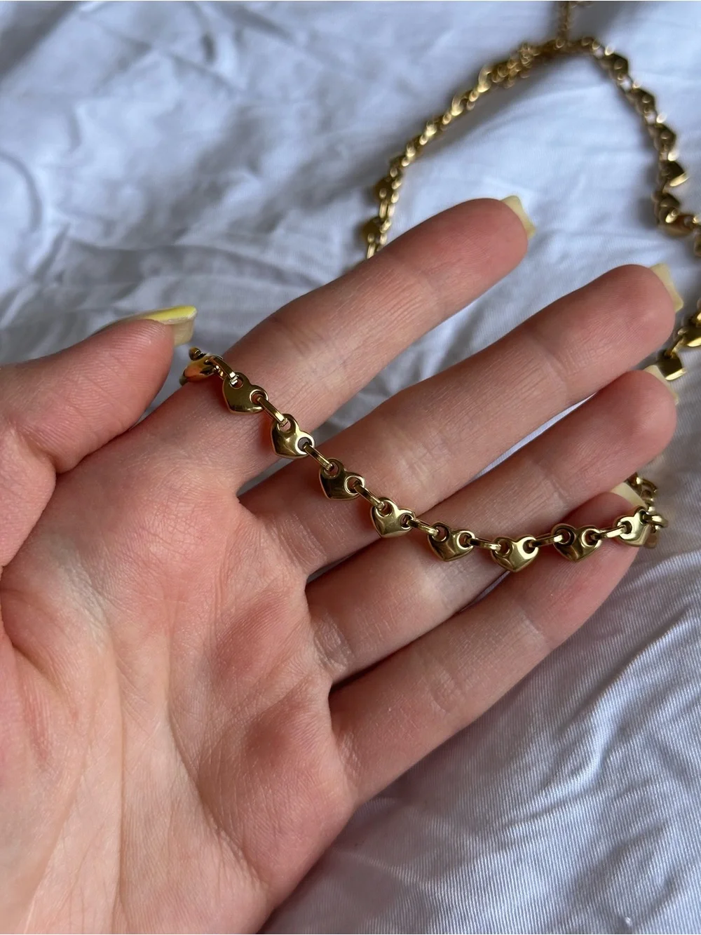 Gold Tone Heart Chain Necklace Trendy Choker Style - Picture 2 of 5